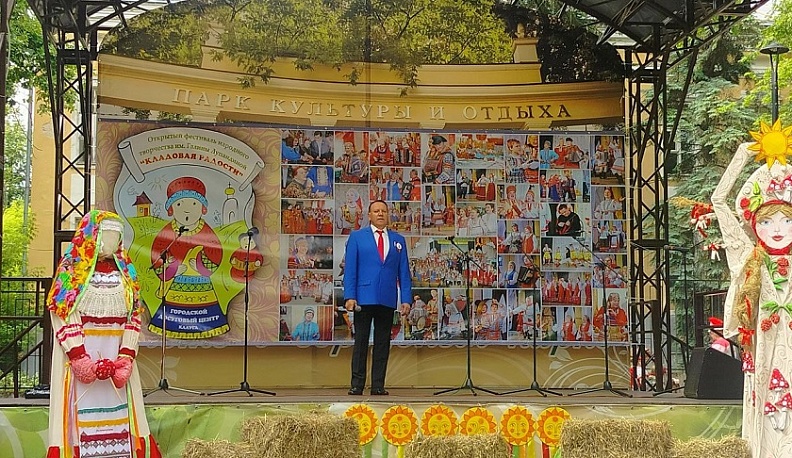 В Калуге выступил народный артист России Василий Овсянников 