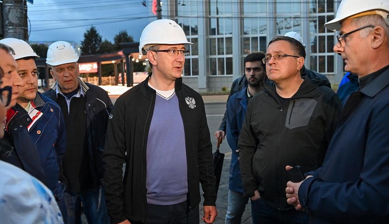 Владислав Шапша проинспектировал стройки областного центра