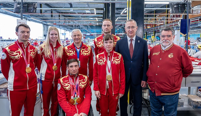 Владислав Шапша встретился с чемпионами Зимних Паралимпийских игр 2026 года