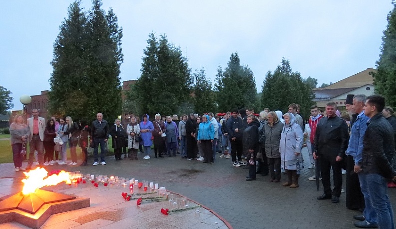 В Кирове прошла акция «Свеча памяти»