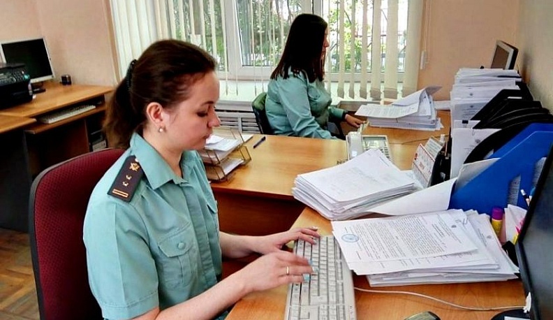 В Малоярославце приставы снесли незаконно построенный магазин