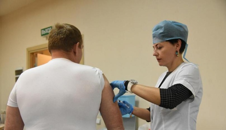 Для вакцинирования жителей районов Калужской области привлекут волонтеров