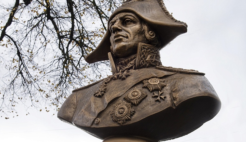 В Калуге открыли бюст великому российскому флотоводцу Федору Ушакову