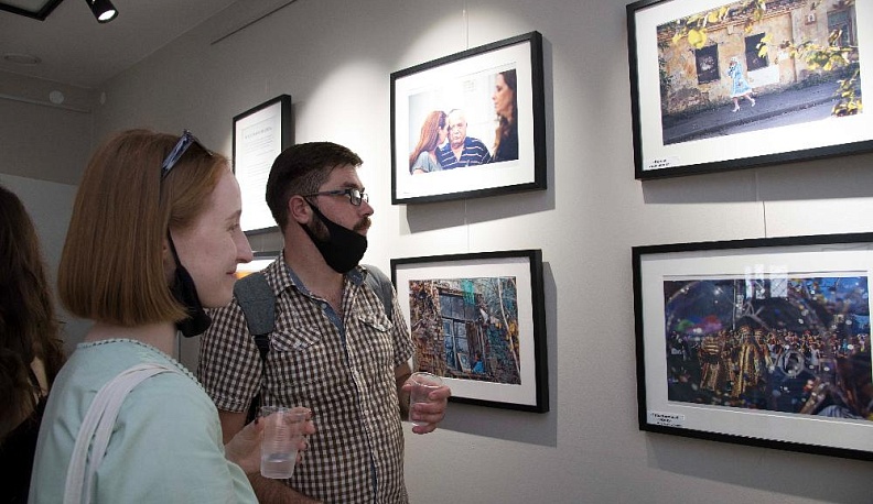 Контрасты города