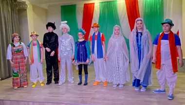 Юные актёры из Людинова отметили Всемирный день театра