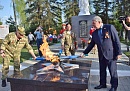 Жители Тарусы выразили благодарность за газификацию Вечного огня на братской могиле Жители Тарусы выразили благодарность за газификацию Вечного огня на братской могиле